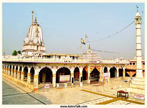 How mahavir jayanti is celebrated, and what is the importance. Mahavir Jayanti 2021- Tales behind Festivity - AstroTalk.com