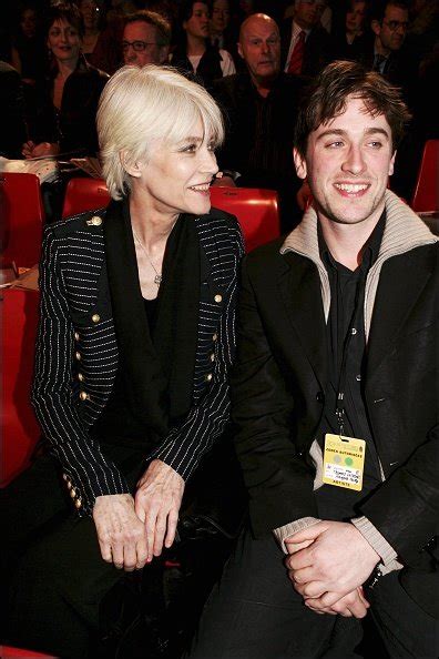 En avril, françoise hardy s'était positionnée en faveur de l'euthanasie lors d'une intervention sur franceinfo. Thomas Dutronc parle de sa mère Françoise Hardy : elle est ...