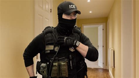Ice Agent Terrified After Becoming Separated From Team During Immigrant