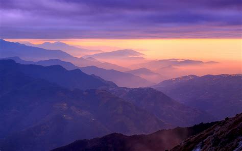 Mountain Range Wallpaper 4k Sunset Purple Sky Foggy Clouds