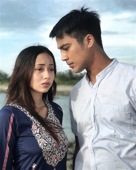 Dayang nabellah or fondly known as bella, who was continuously sobbing during the entire proceeding, said she filed the application two months ago. Kerana Aliff Aziz, Alif Satar Pula Trending. Komen Netizen ...