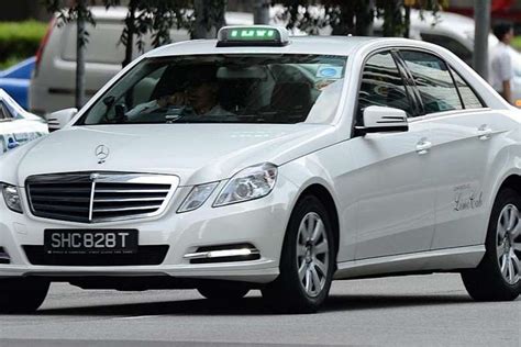 I would like to know it is easy to get a taxi from jb airport to cross over to singapore? Third taxi firm raising fares for Mercedes cabs, Singapore ...