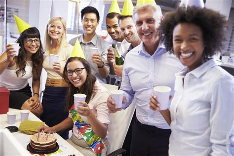Start Having Fun Again With These Office Party Games And Ideas Ibuzzle