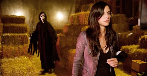 Beetlejuice is the 1988 movie starring michael keaton in the titlular role. Scary Movies on Netflix in October 2018 | POPSUGAR ...