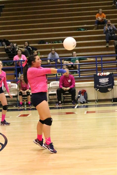 Volleyball Dig Dig Pink Liberty High School Basketball Court Sports