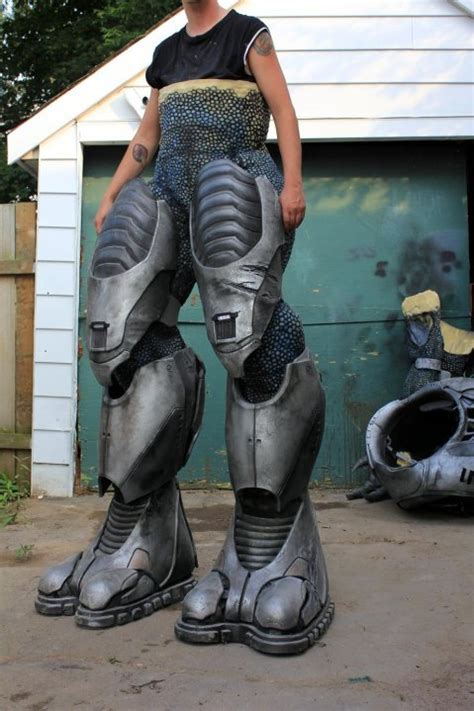 Check Out This Incredible Full Size Halo Elite Costume — Geektyrant