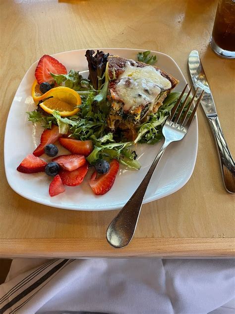 THE EVERETT HOTEL (Bryson City) - Hotel Reviews & Photos - Tripadvisor