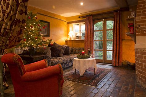Alibaba.com offers 3,029 christmas decorated room products. Christmas Holiday Cottages
