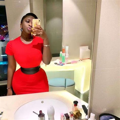 video princess shyngle reveals she sleeps with both men and women