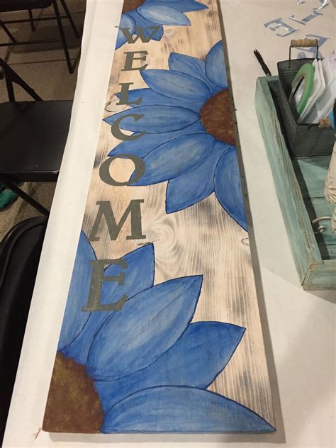 I love the look of painted signs using stencils! The welcome sign I painted for my front porch | Diy wood ...