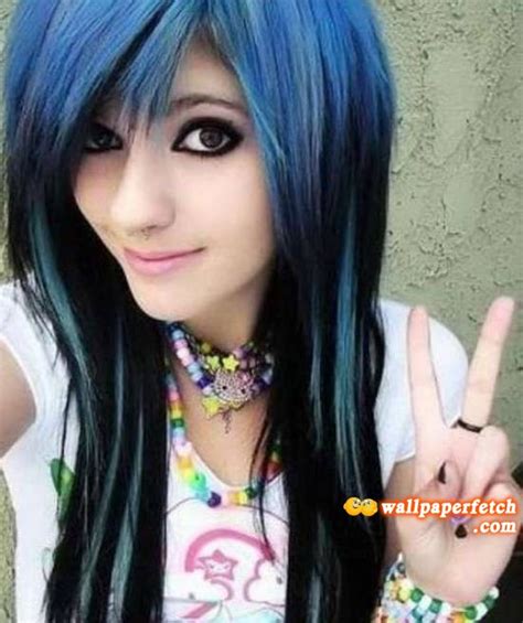 The application of different colors is great for adding layers of dimension to hair color, and can help create the illusion of volume for fine hair. Wallpaper Fetch: Cute Girls With Amazing Hair Color