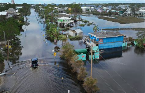 These Incredible Pictures Show The Wrath Of Hurricane Sally (22 Pics