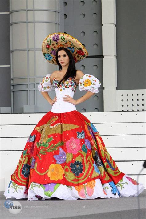 Esmas Fotogalerías Los Trajes Típicos De Nuestra Belleza Vestidos Mexicanos Vestidos