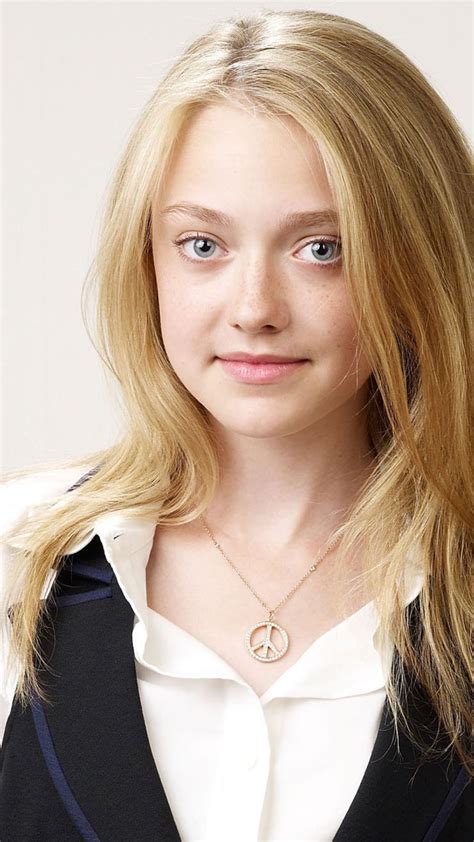 1080x1920 Dakota Fanning Cute Image Iphone 7 6s 6 Plus And Pixel Xl