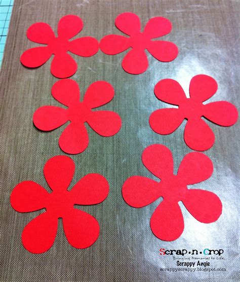 Growing up, your grandparents may have shared the family traditions and cultural customs that make this holiday so unique. Happy Chinese New Year card + DIY flowers - Scrappy Scrappy