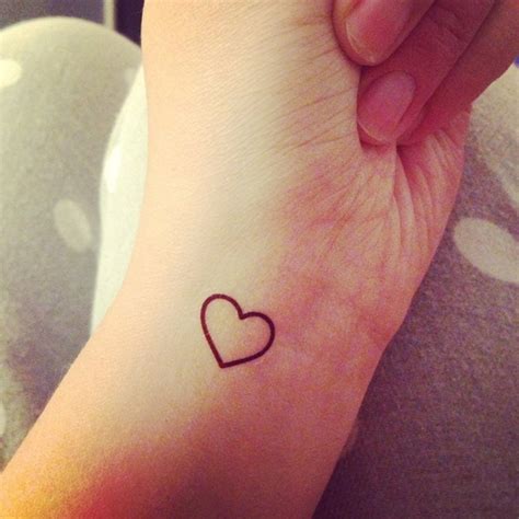 Secondly, it can also represent that you are not going to trust just anybody. 101 Heart Tattoo Designs that will cause You fall in Love ...