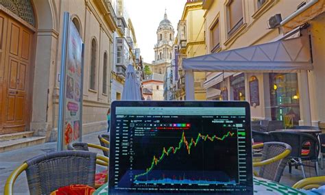 This article mainly focuses on cryptocurrency trading strategies. Cryptocurrency Trading Courses - Bulls on Crypto Street ...