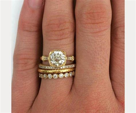 Stackingrings In 2020 Stacked Wedding Rings Pretty Wedding Rings