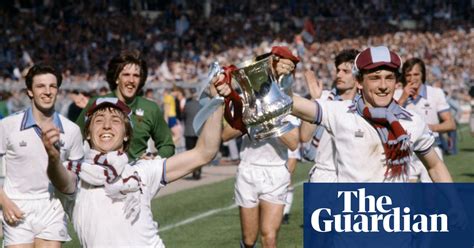 Happy Hammers Revisiting West Hams 1980 Fa Cup Triumph In Pictures