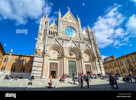 Santa Maria Assunta Cathedral In Siena Italy Stock Photo Alamy