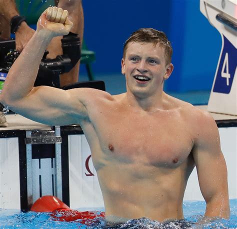 Wrapup 1 Swimming Hungarian Teen Smashes Phelps Record Peaty Does Double Sports Games
