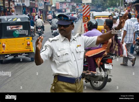 Indian Traffic Police Hi Res Stock Photography And Images Alamy
