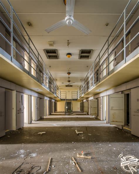 Eerie Pictures Of Abandoned Florida Jail From Where Convicted Murderers