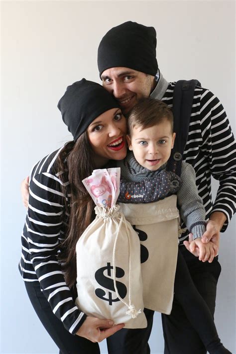 The costume itself is so easy to put together with items we already owned. DIY Family Costume: Bank Robbers | Family costumes, Robber costume, Bank robber