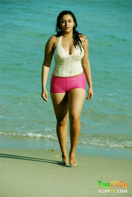film actress photos tamil actress namitha sexy boobs and thighs show in bikini
