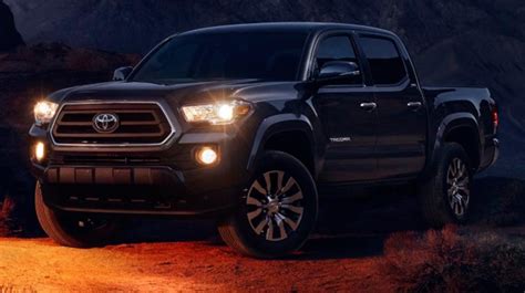 2023 Toyota Tacoma Sr5 What Does 1 Step Up Get You