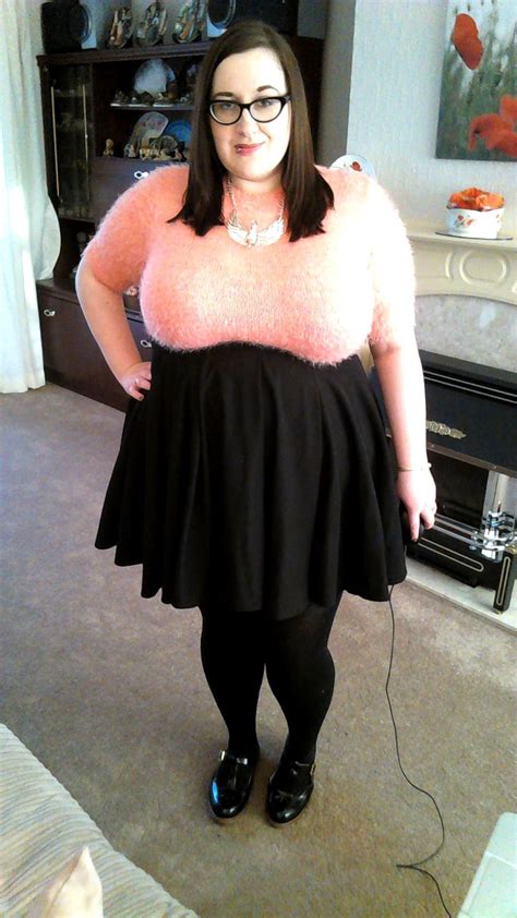 On Wednesdays We Wear Pink Does My Blog Make Me Look Fat