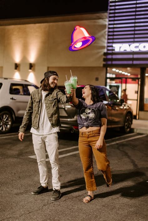 Couple Takes Engagement Photos At Taco Bell Popsugar Love And Sex Photo 18