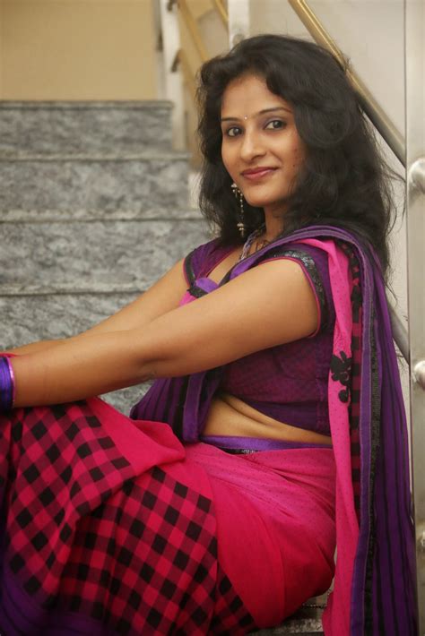 New Telugu Actress Madhavi In Pink Saree Stylish Designer Sareeslehengas