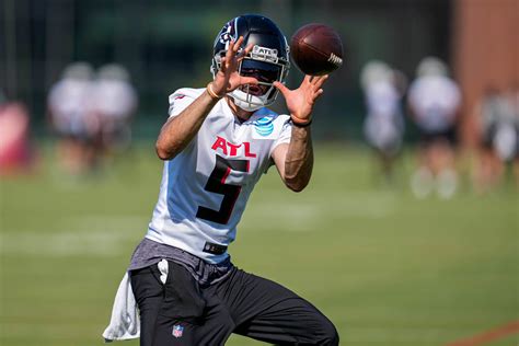 Fantasy football 2023 mid-round targets: Drake London, AJ Dillon and
