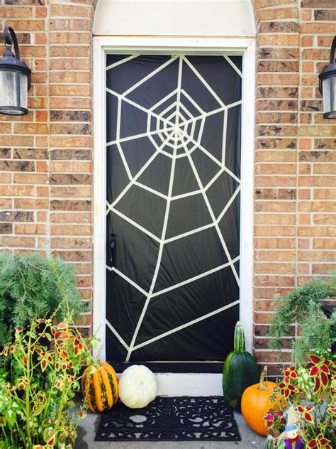 Spooky Spiderweb Front Door Diy Halloween Fun Kirsten Joy