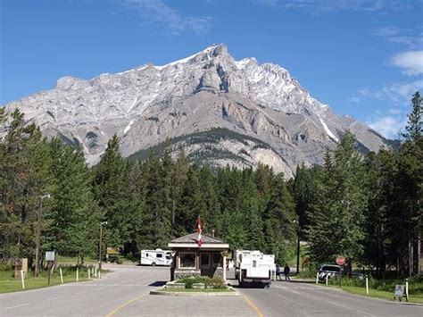 Tunnel Mountain Village Ii Campground Updated April 2024 17 Photos
