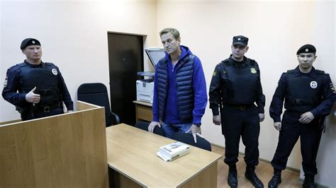 Seconds After Release From Jail Russia Arrests Aleksei Navalny Again The New York Times