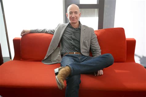 He topped the bloomberg billionaire index on the final day of 2019. 5 Daily Habits to Steal From Jeff Bezos Including His ...