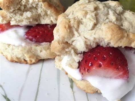 Add the buttermilk, eggs and cooled melted butter to a. Strawberry Shortcakes Using Pancake Mix - YouTube ...