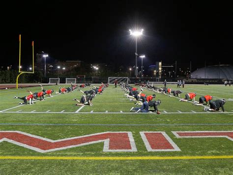 Learn how a sports management degree is a great way to enter a highly competitive field and can help ease you into a great career. MIT's Unlikely, Undefeated Football Team by the Numbers ...