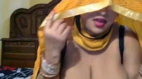 Big Boobby Desi Bhabhi Showing Full Nude Indian XXX