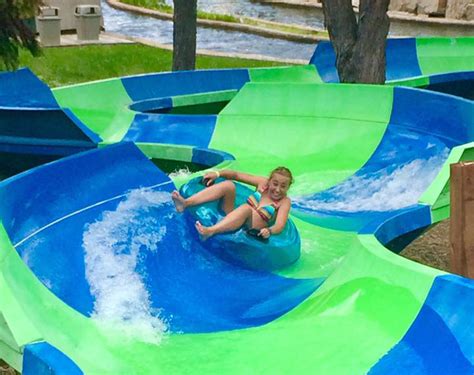 10 amazing water parks near Montreal you need to visit this summer ...