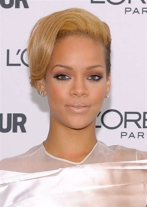 Rihanna Elegant Alternative Short Straight Hairstyle Hairstyles Weekly