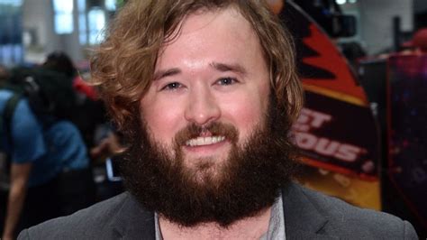 First Look At Haley Joel Osment On The X Files