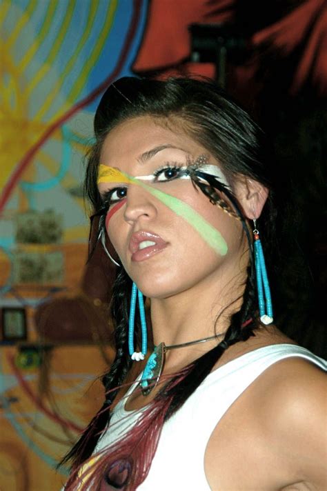 6 Native American Beautiful Woman Ideas Deswadzfa