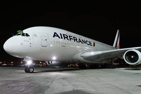 Rio De Janeiro Recebe O Primeiro Voo Do Airbus A380