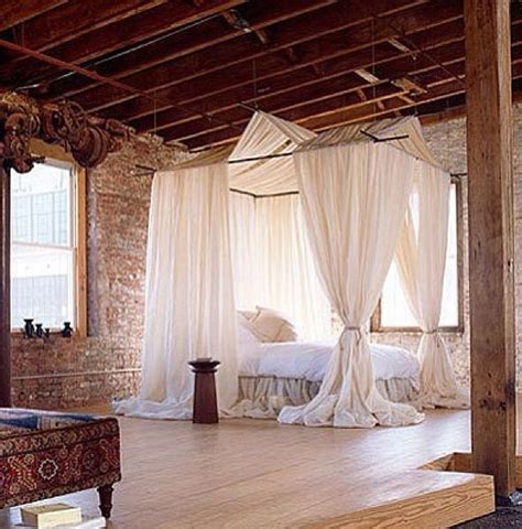 You have just finished making your romantic bed canopy! Glamorous Canopy Beds Ideas For Romantic Bedroom 26 ...