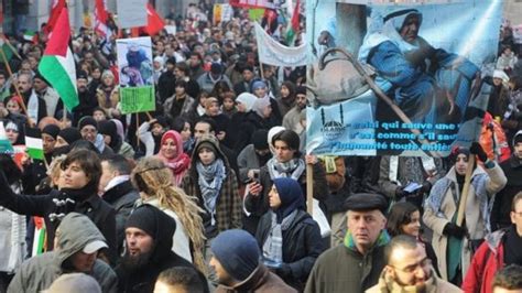 L'organisateur d'une manifestation revendicative devra donc adresser une demande d'autorisation écrite à la police de la zone bruxelles capitale ixelles. Bruxelles: manifestation pro-palestinienne dimanche