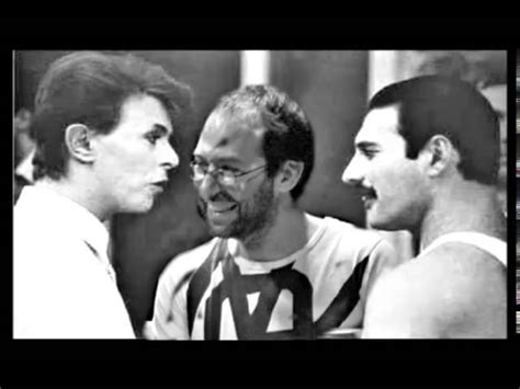 Freddie Mercury Ft David Bowie - Under Pressure - Freddie Mercury - David Bowie - Acoustic Version