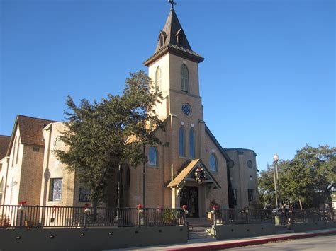 Filesacred Heart Catholic Church In Floresville Tx Img 2698